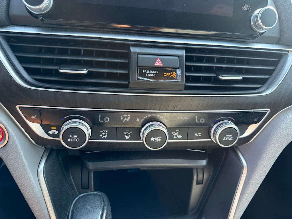 Thumbnail: 2020 Honda Accord - 24