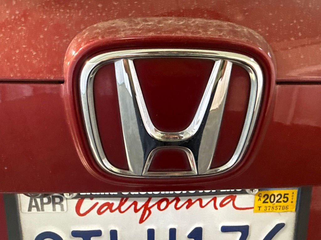 Thumbnail: 2018 Honda Accord - 18