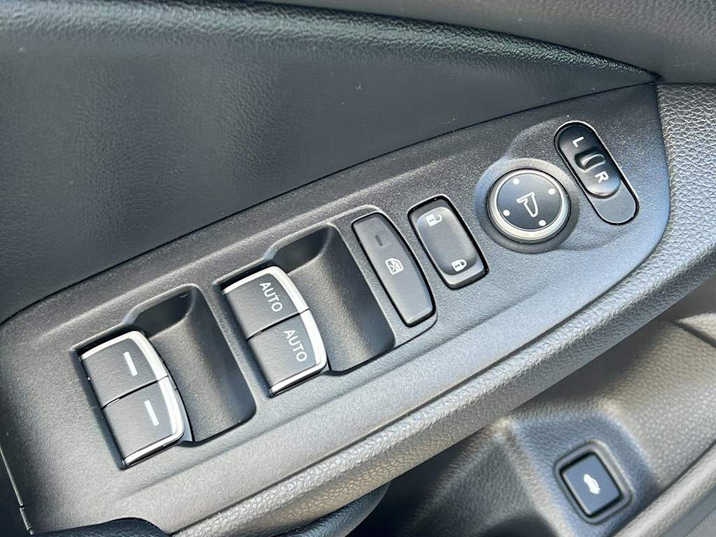 Thumbnail: 2022 Honda Accord - 23