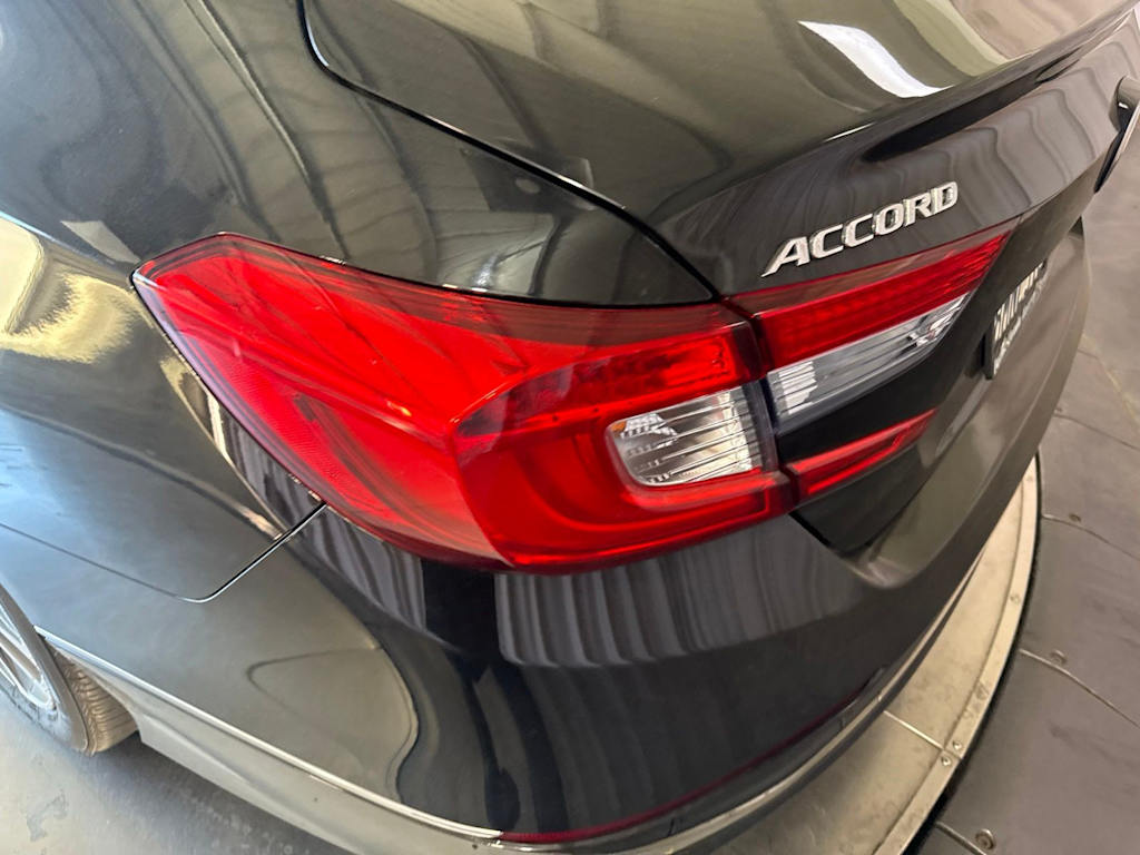 Thumbnail: 2019 Honda Accord - 18
