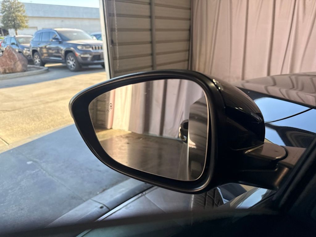 Thumbnail: 2019 Honda Accord - 23