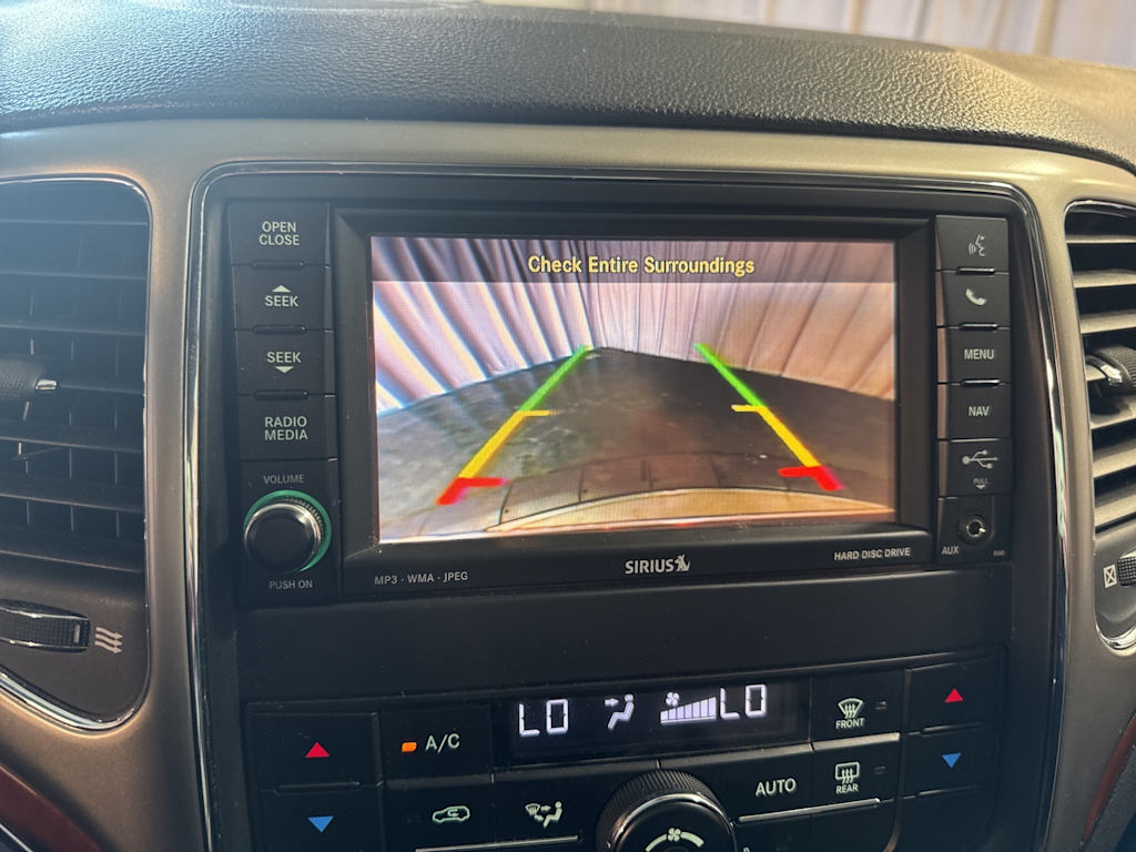 Thumbnail: 2011 Jeep Grand Cherokee - 29