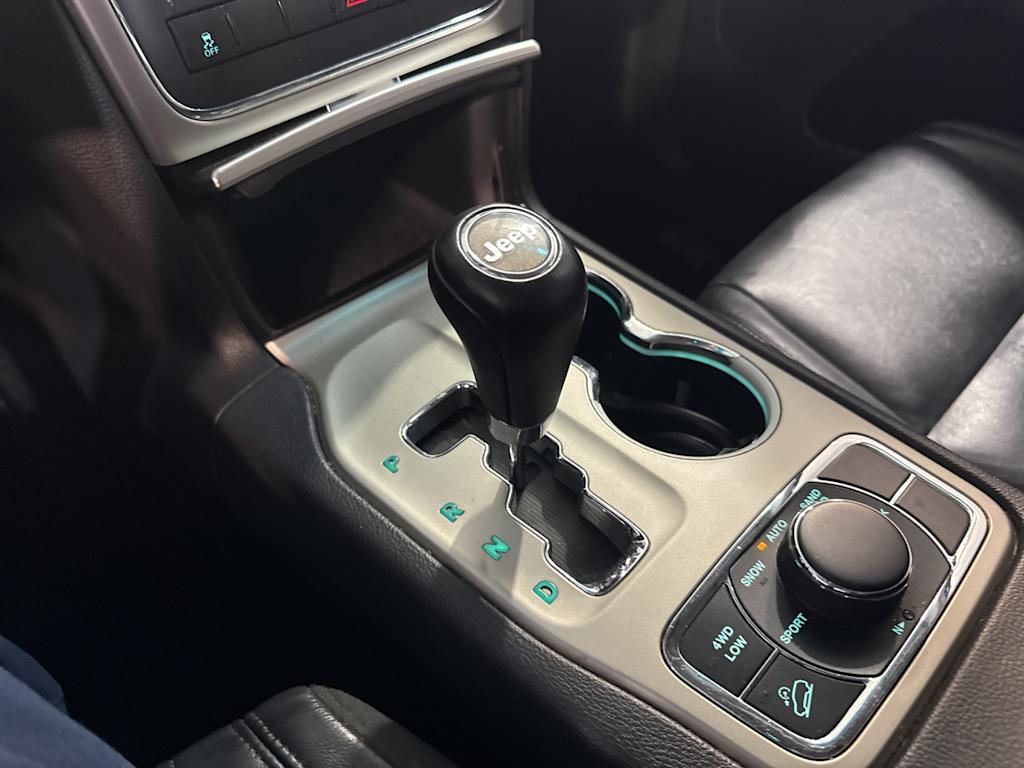 Thumbnail: 2011 Jeep Grand Cherokee - 30