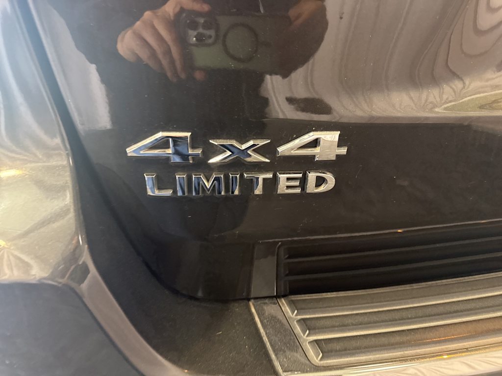 Thumbnail: 2011 Jeep Grand Cherokee - 6