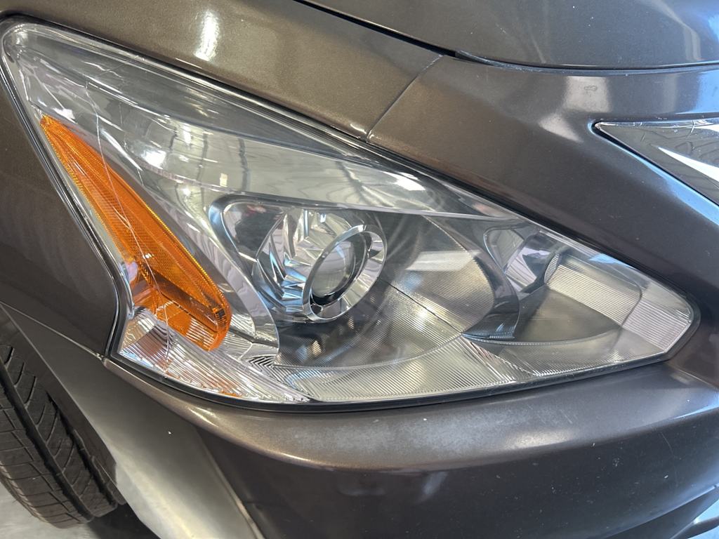 Thumbnail: 2014 Nissan Altima - 14