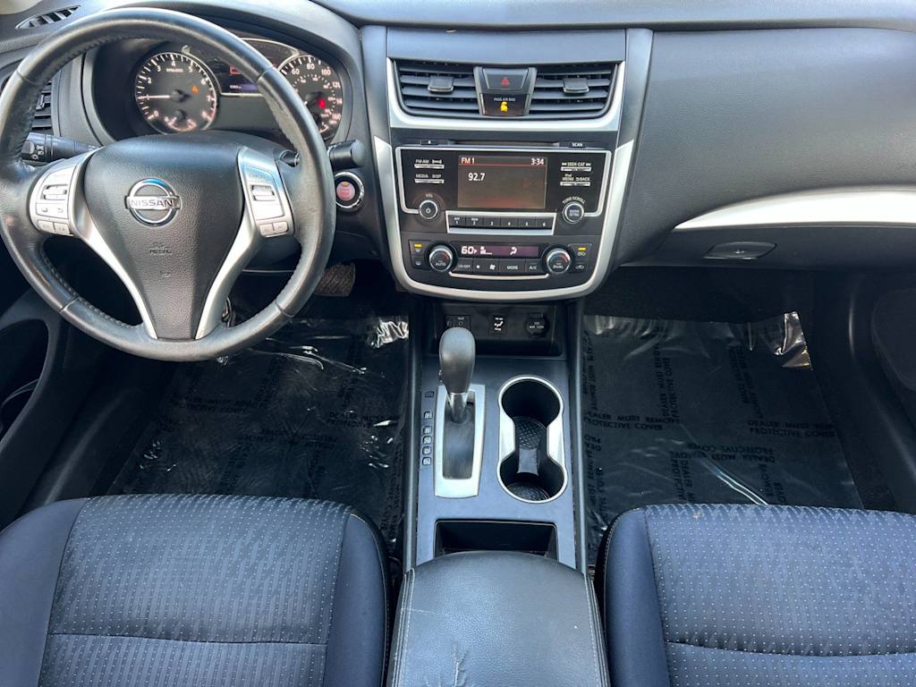 Thumbnail: 2017 Nissan Altima - 2