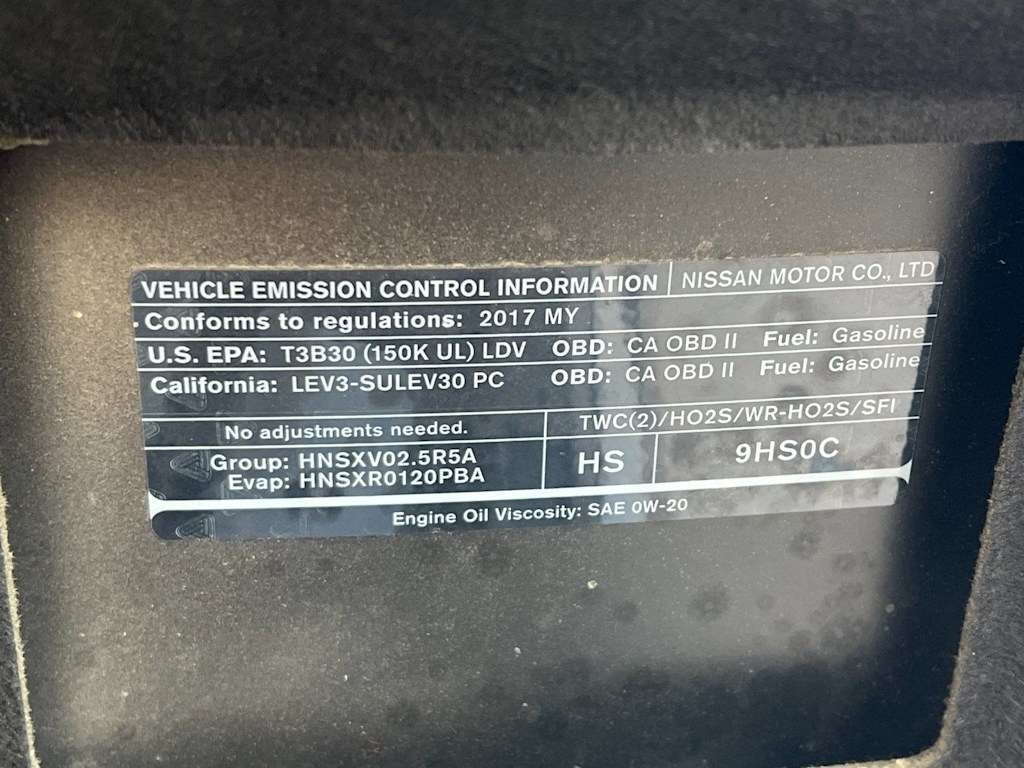 Thumbnail: 2017 Nissan Altima - 19