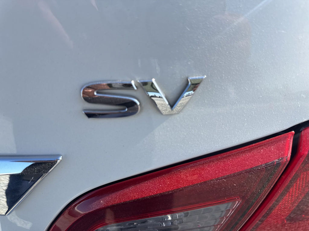 Thumbnail: 2018 Nissan Altima - 21