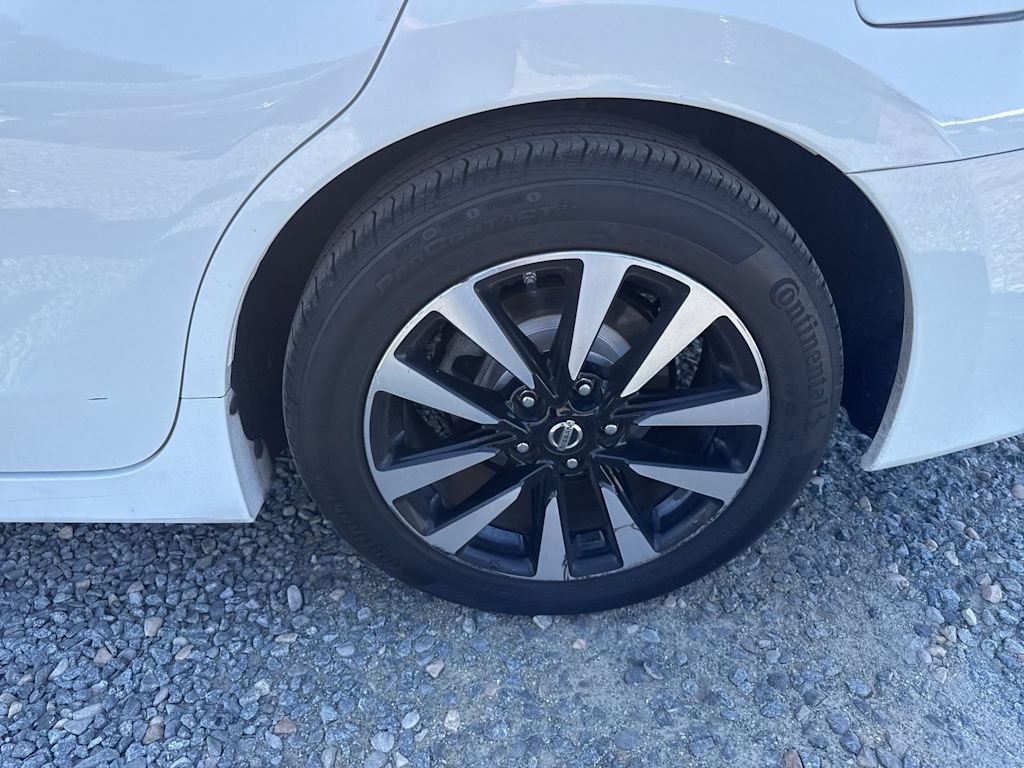 Thumbnail: 2018 Nissan Altima - 7
