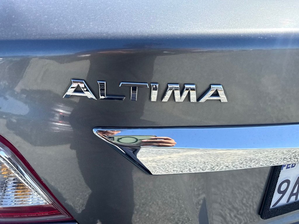 Thumbnail: 2015 Nissan Altima - 4