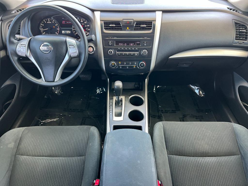 Thumbnail: 2015 Nissan Altima - 2