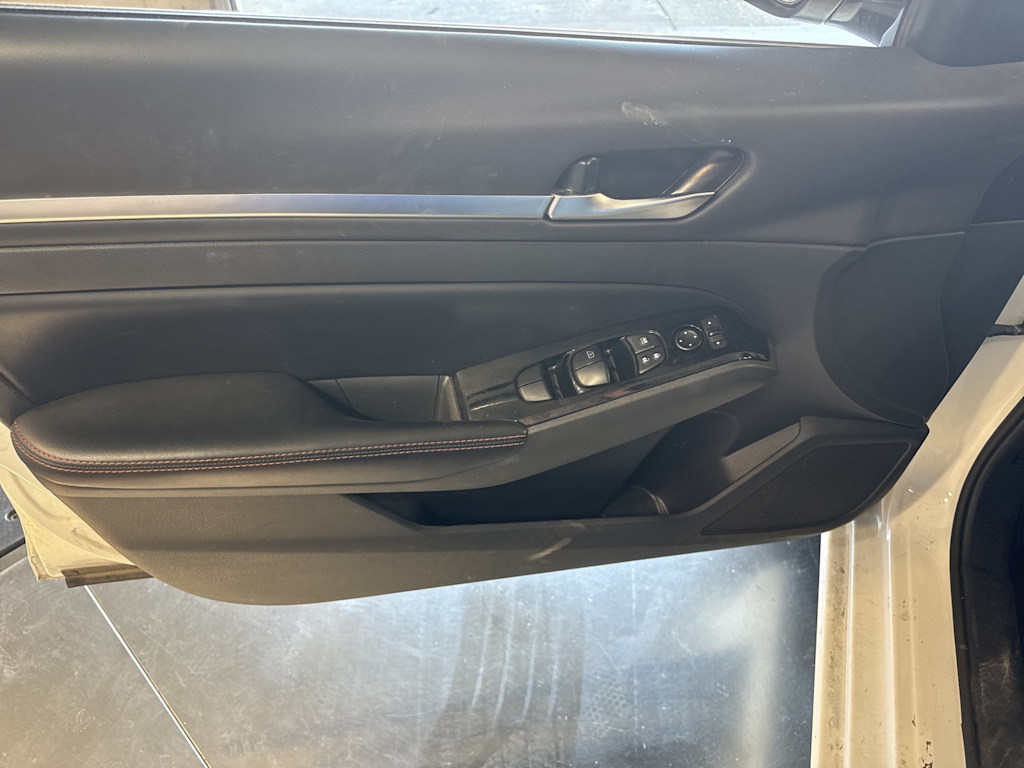 Thumbnail: 2024 Nissan Altima - 24