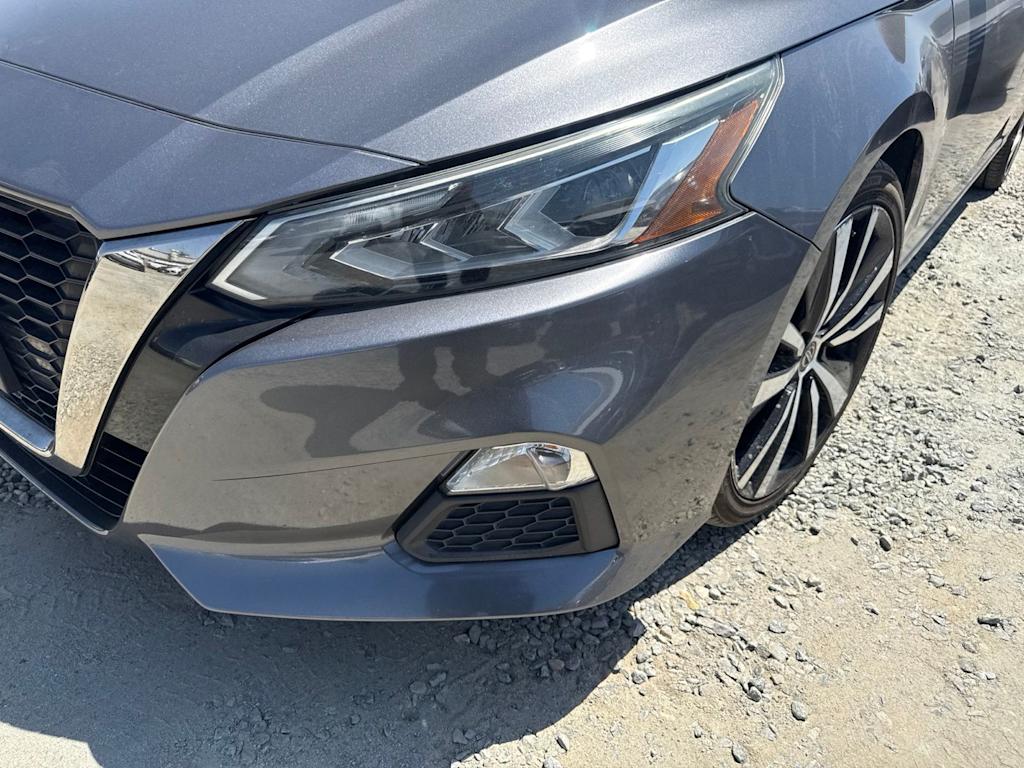 Thumbnail: 2020 Nissan Altima - 17