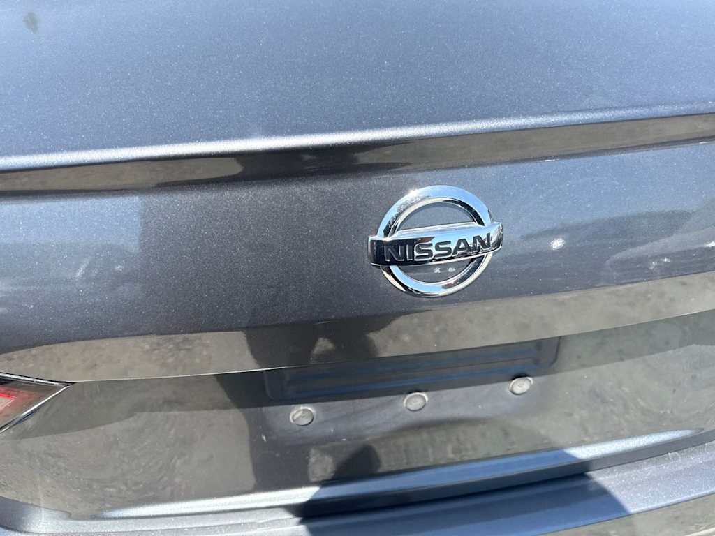 Thumbnail: 2020 Nissan Altima - 20