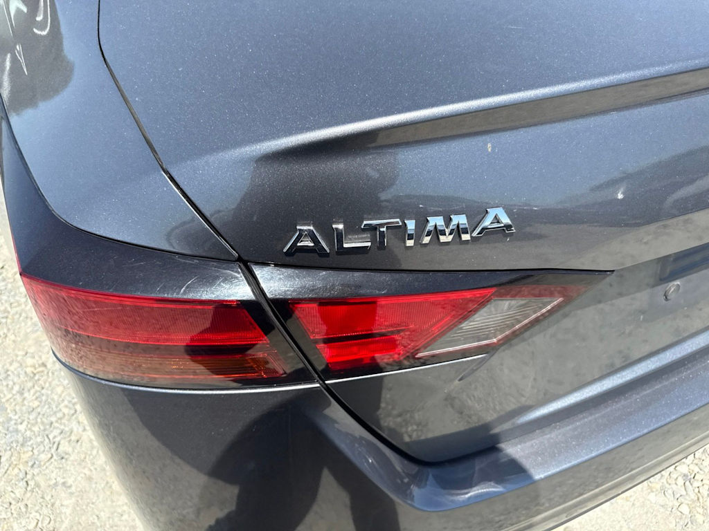 Thumbnail: 2020 Nissan Altima - 7