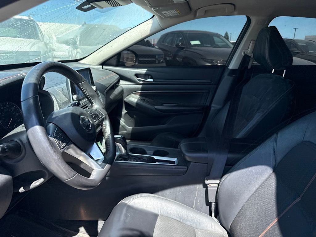 Thumbnail: 2022 Nissan Altima - 7
