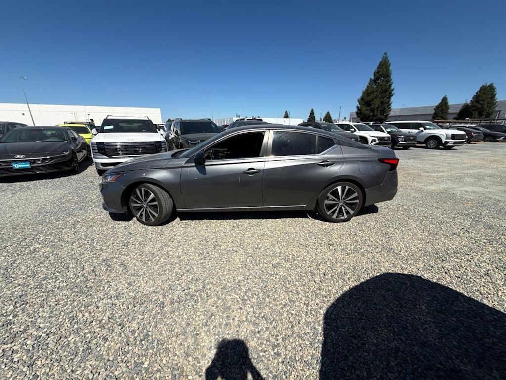 Thumbnail: 2022 Nissan Altima - 5