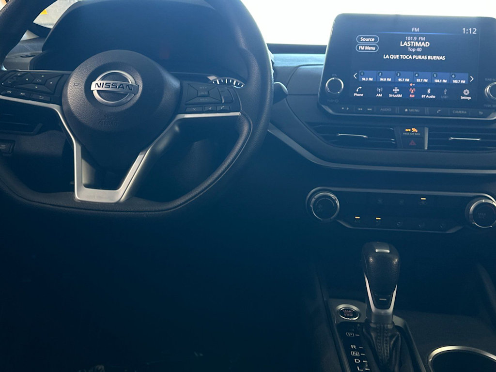 Thumbnail: 2022 Nissan Altima - 12