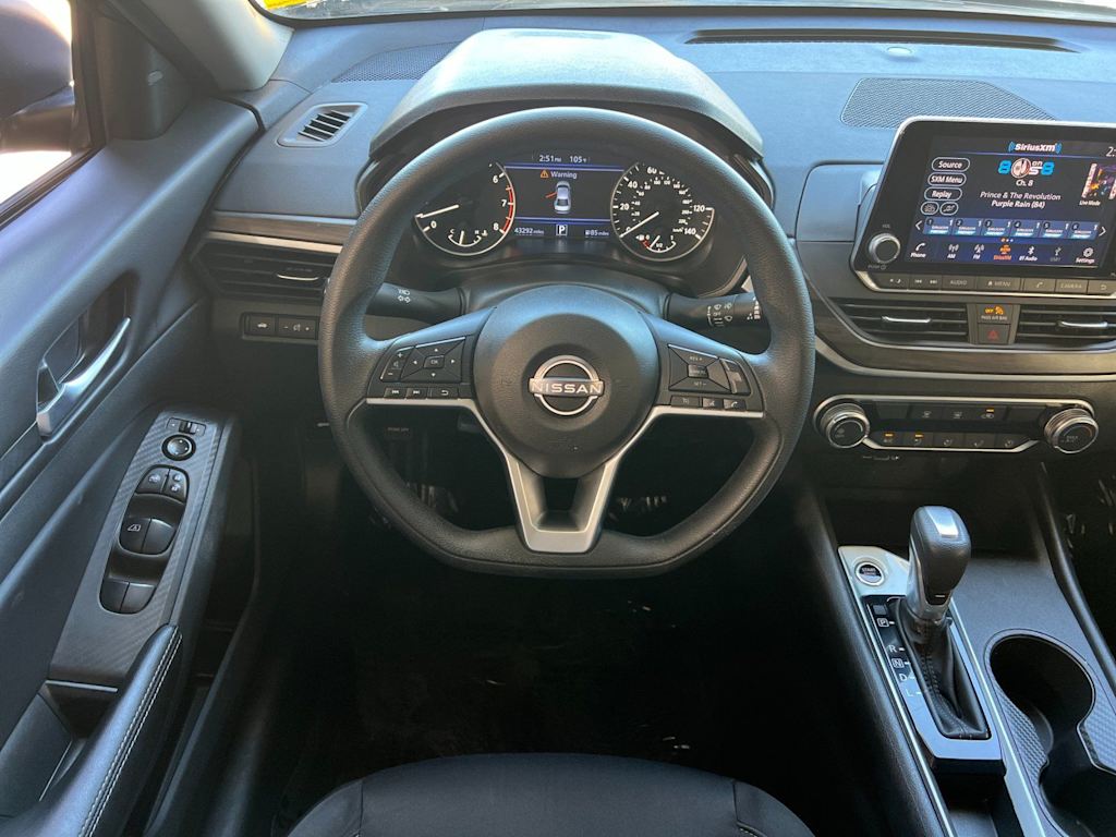 Thumbnail: 2025 Nissan Altima - 12