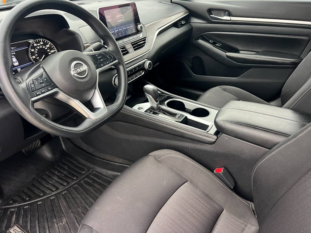 Thumbnail: 2023 Nissan Altima - 9