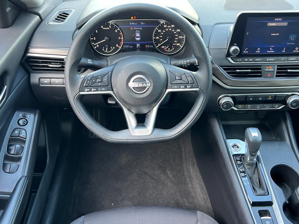 Thumbnail: 2025 Nissan Altima - 12