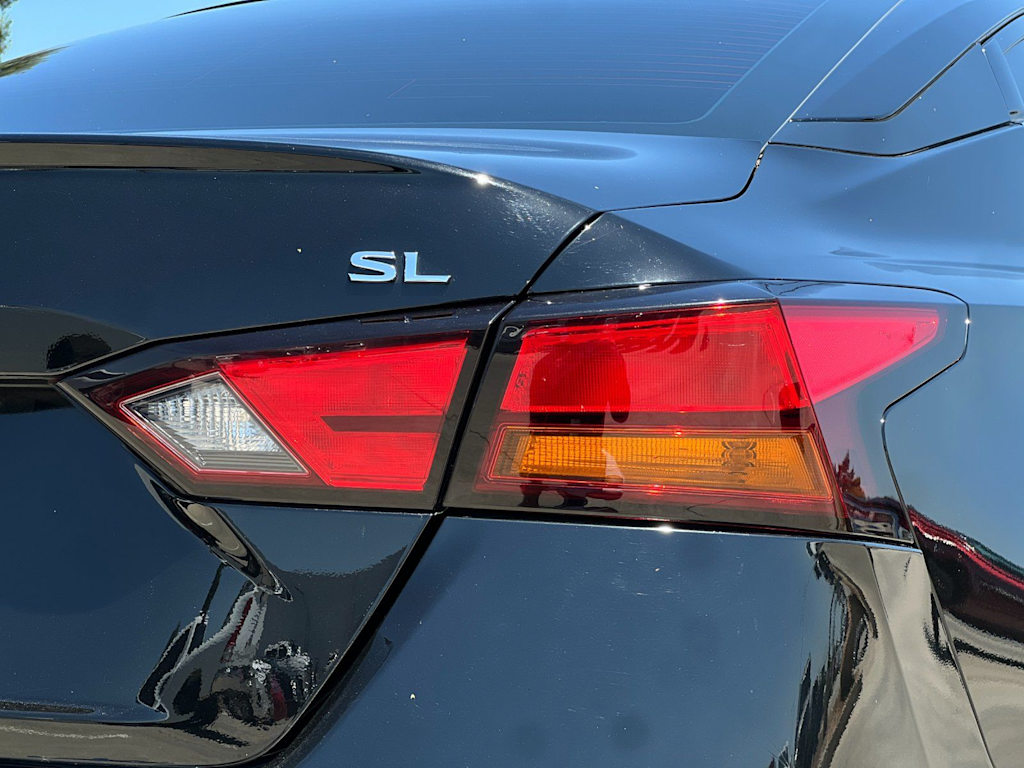 Thumbnail: 2021 Nissan Altima - 30