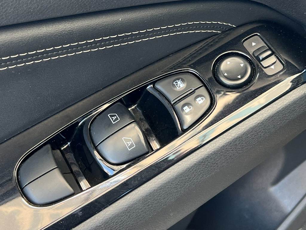 Thumbnail: 2021 Nissan Altima - 22