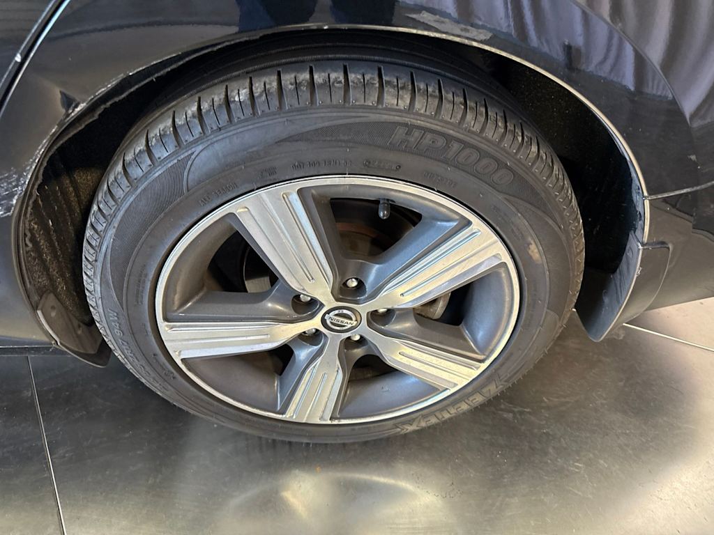 Thumbnail: 2019 Nissan Altima - 7