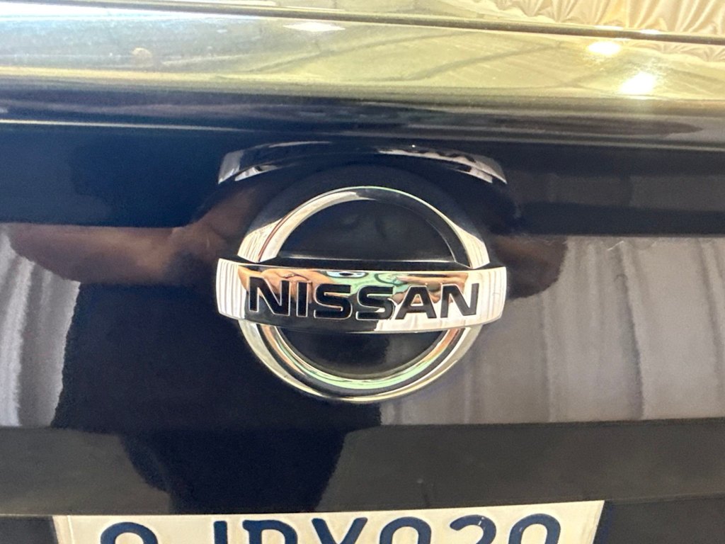 Thumbnail: 2019 Nissan Altima - 19