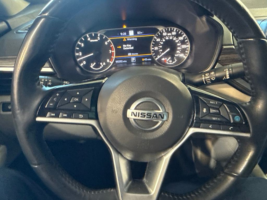 Thumbnail: 2019 Nissan Altima - 25
