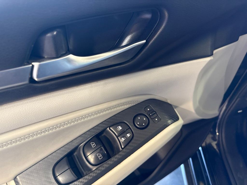 Thumbnail: 2019 Nissan Altima - 22