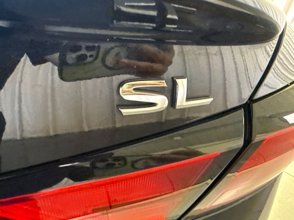 Thumbnail: 2019 Nissan Altima - 20