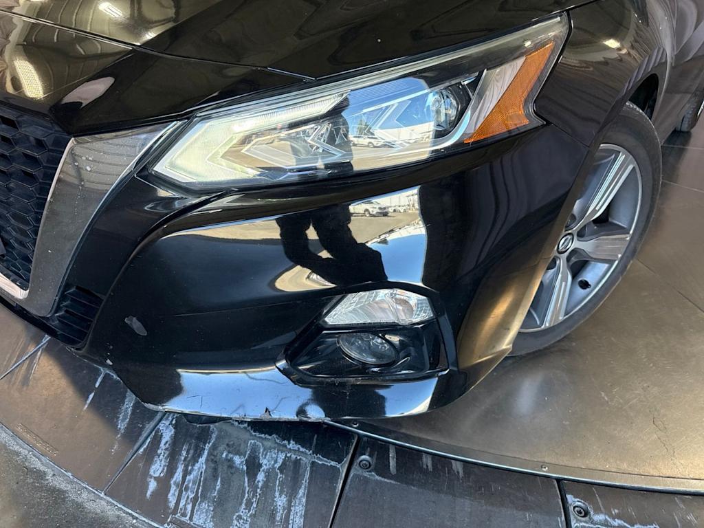 Thumbnail: 2019 Nissan Altima - 17