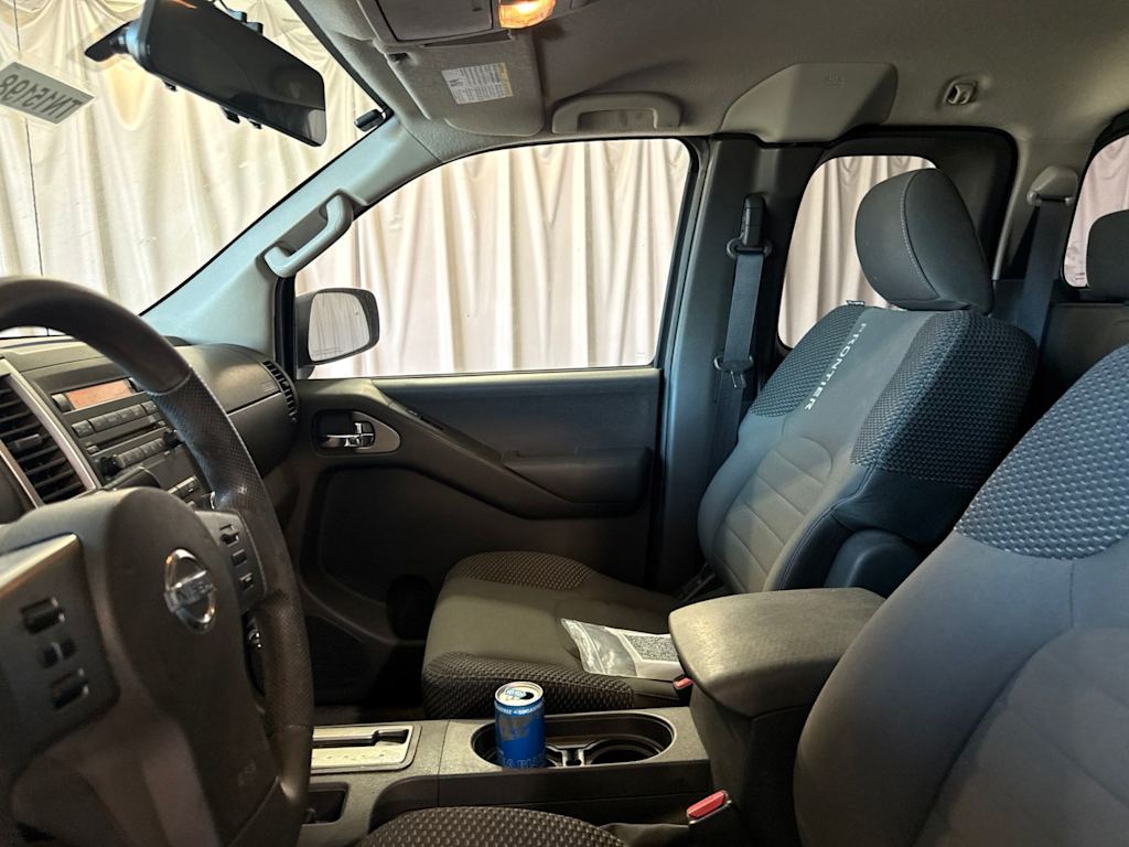 Thumbnail: 2012 Nissan Frontier - 7