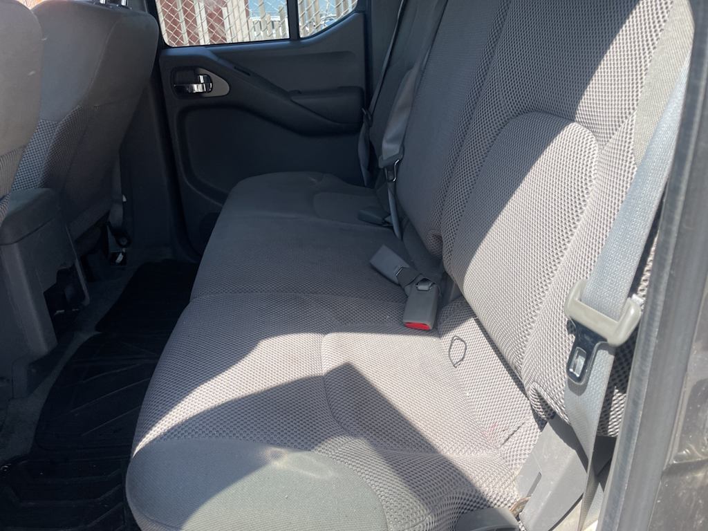 2016 Nissan Frontier SV 5
