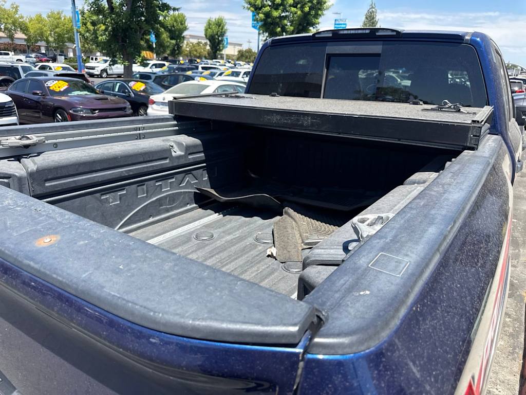 Thumbnail: 2016 Nissan Titan - 23