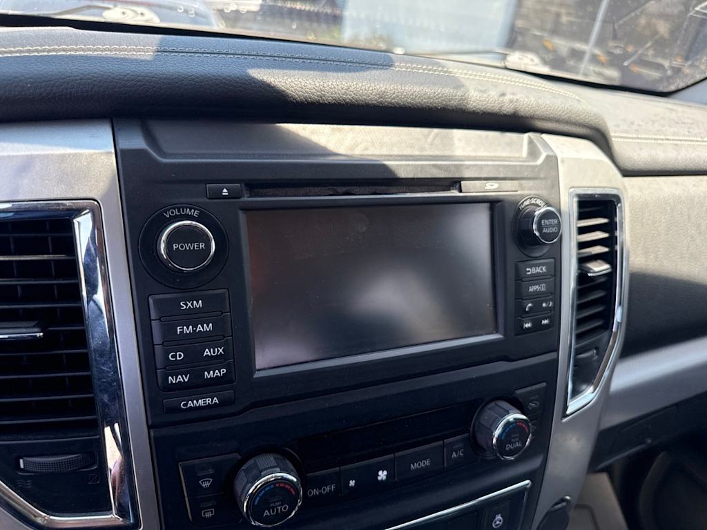 Thumbnail: 2016 Nissan Titan - 11