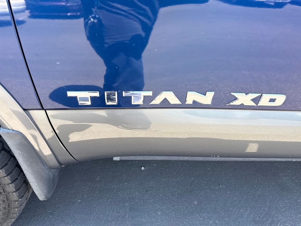 Thumbnail: 2016 Nissan Titan - 7