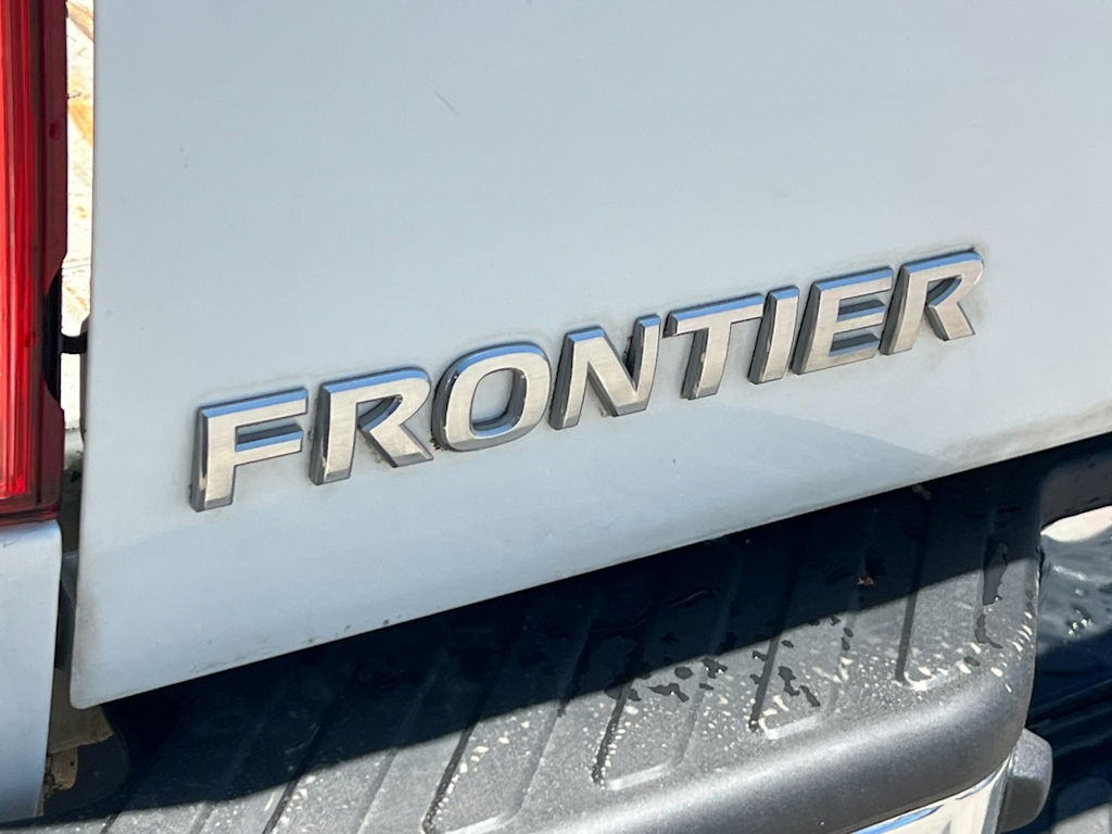 2017 Nissan Frontier S 7