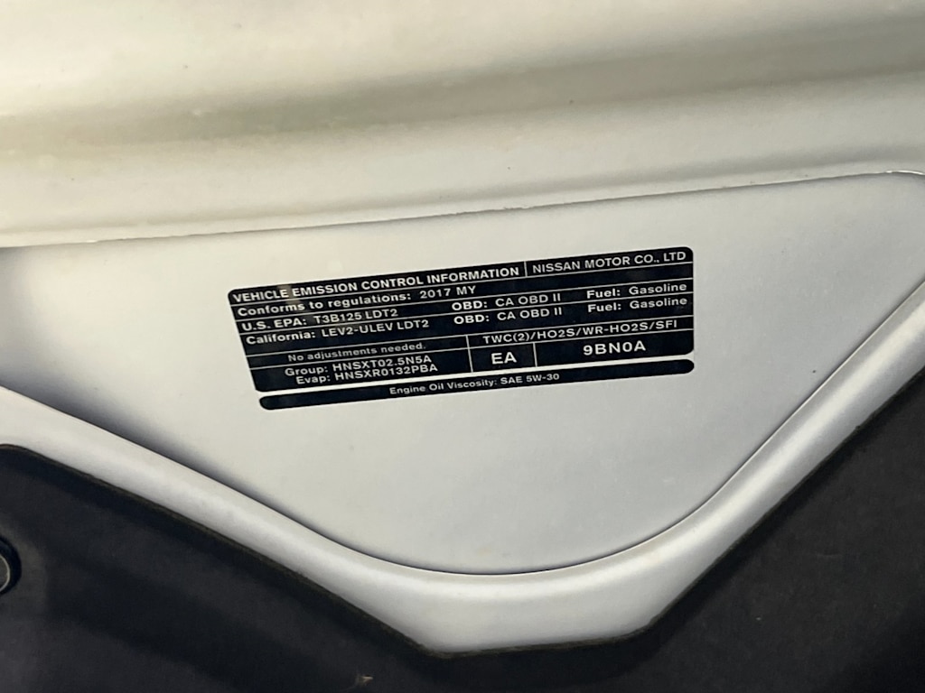 2017 Nissan Frontier S 27