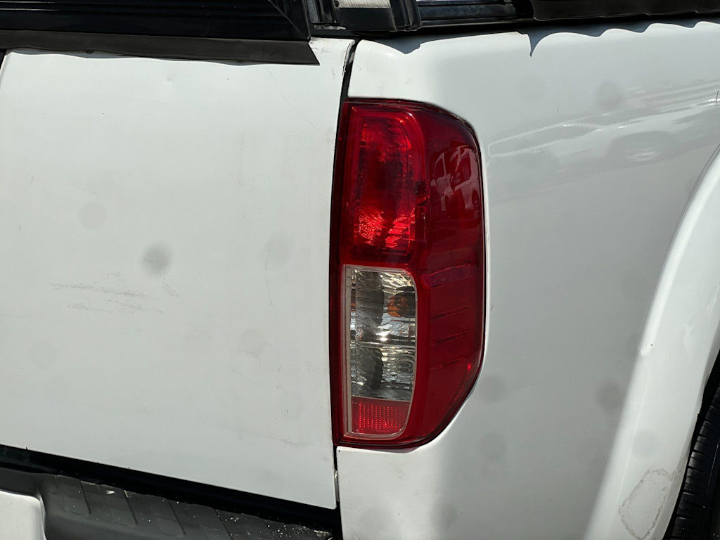 Thumbnail: 2017 Nissan Frontier - 26