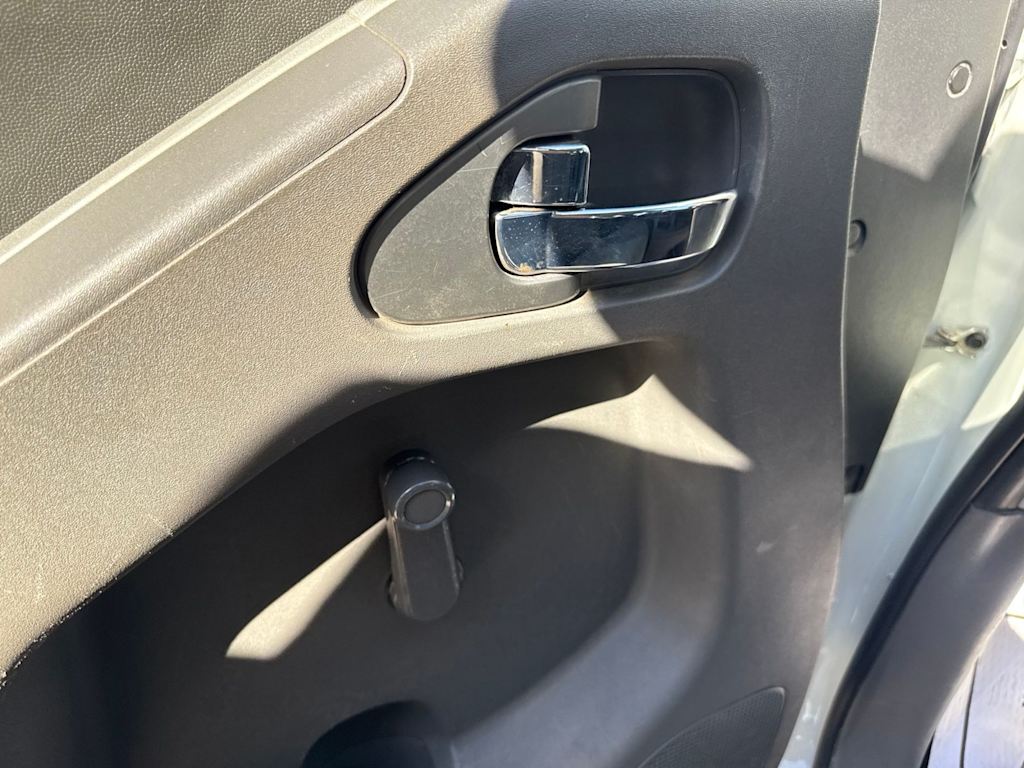 Thumbnail: 2019 Nissan Frontier - 21