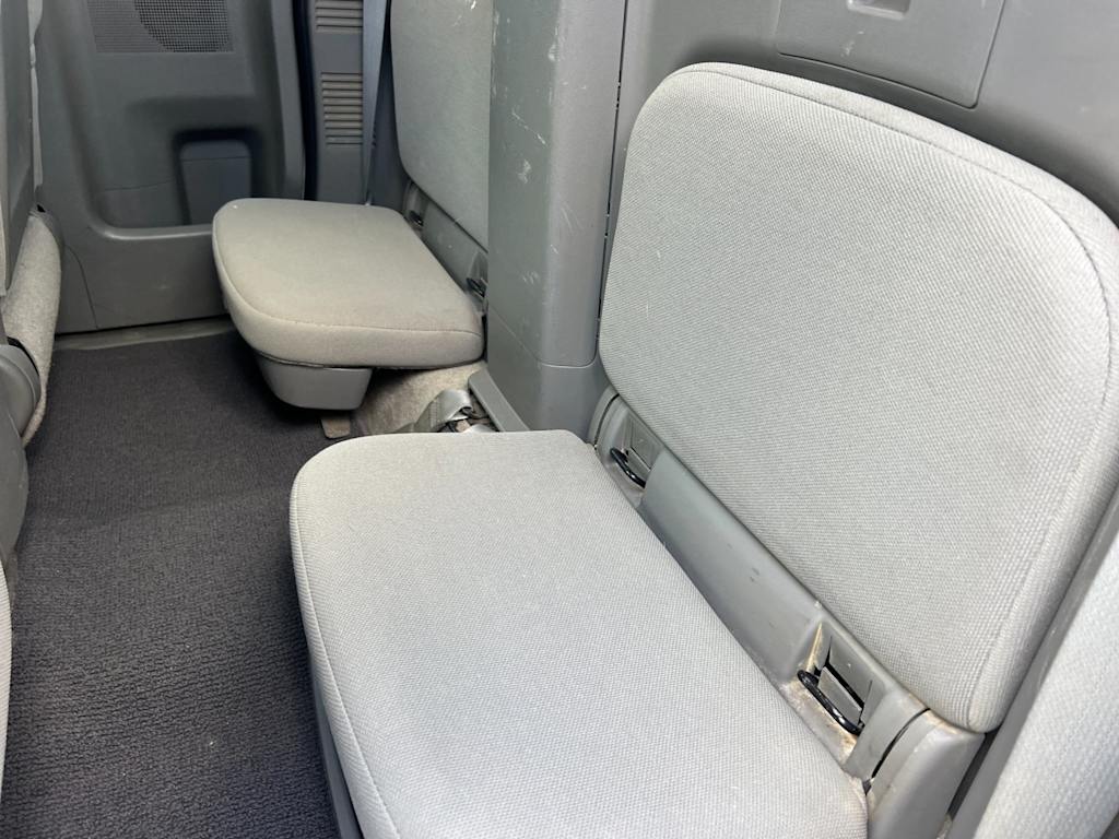 2014 Nissan Frontier S 10