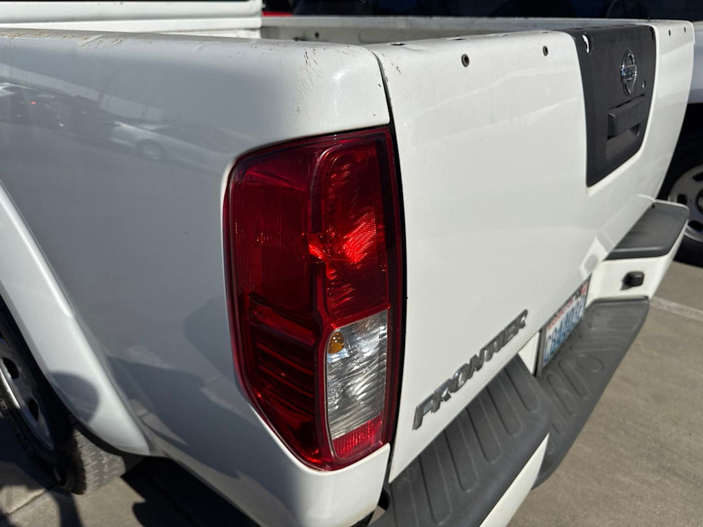 Thumbnail: 2019 Nissan Frontier - 17
