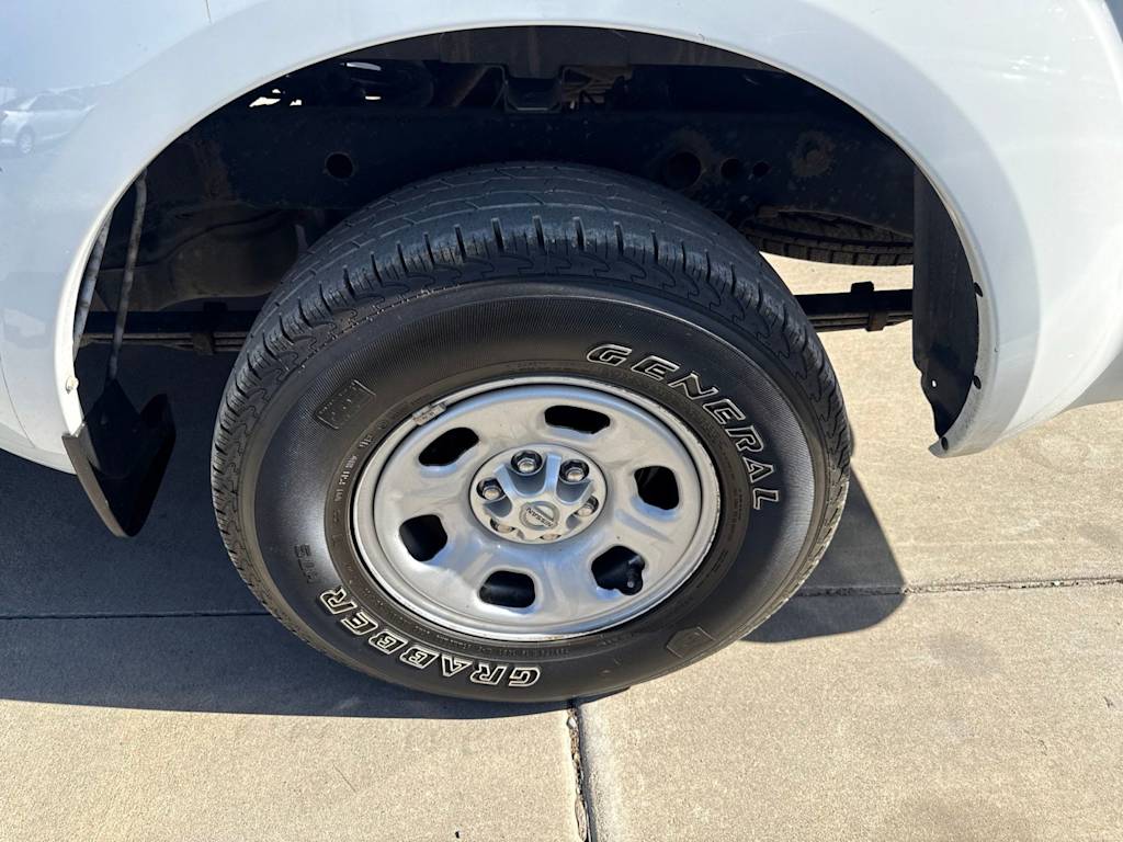 Thumbnail: 2019 Nissan Frontier - 6