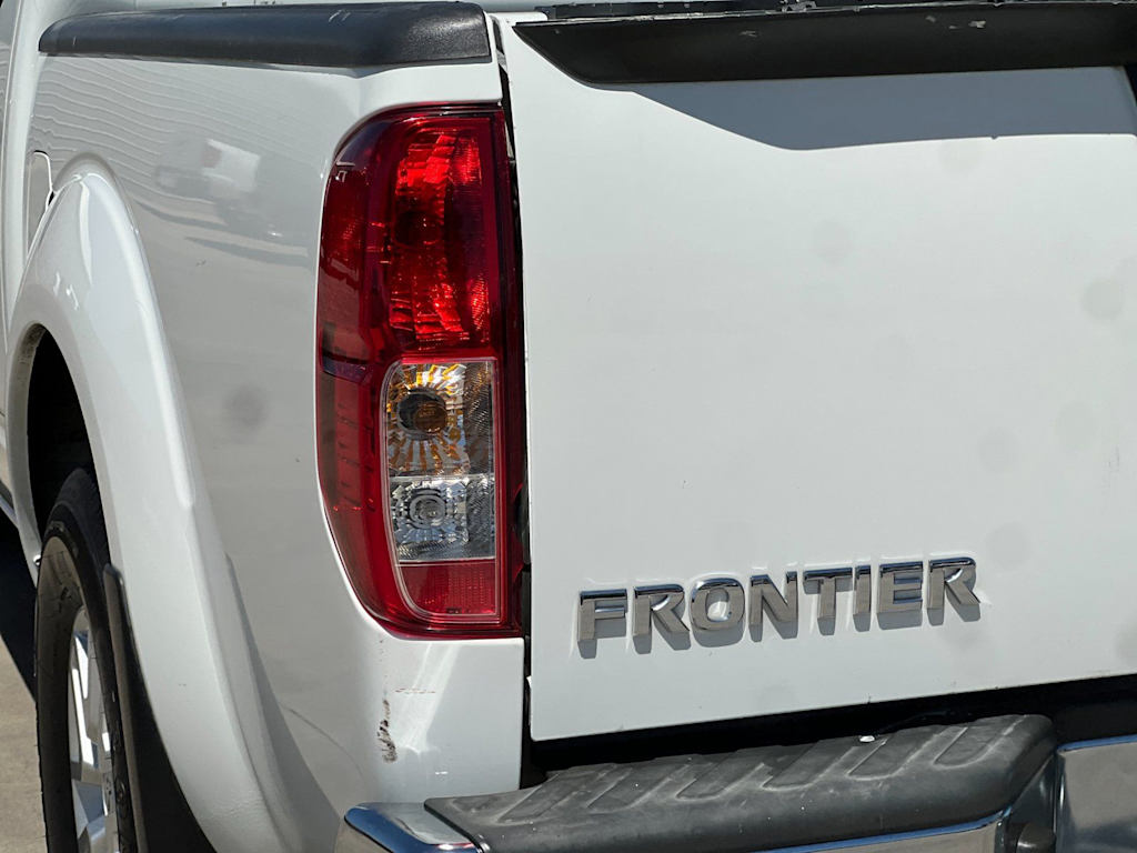 Thumbnail: 2020 Nissan Frontier - 29