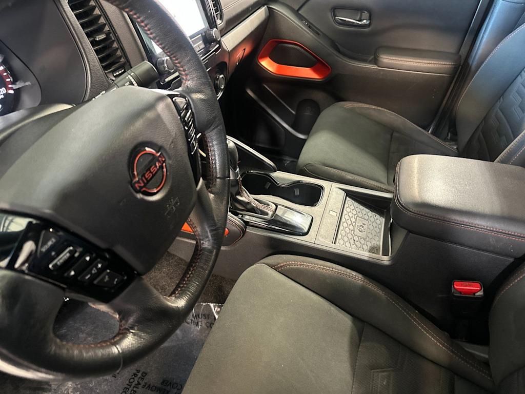 Thumbnail: 2022 Nissan Frontier - 9