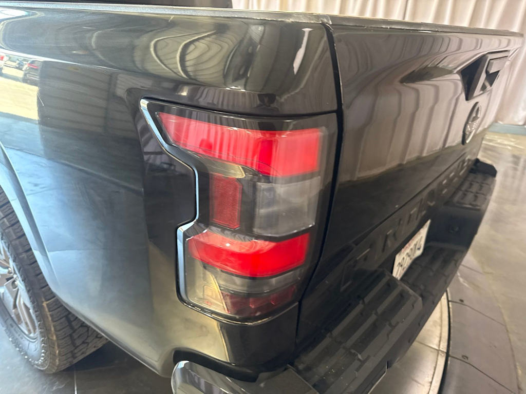 Thumbnail: 2026 Nissan Frontier - 18