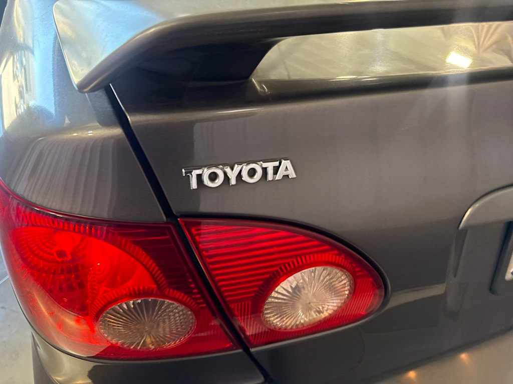 Thumbnail: 2005 Toyota Corolla - 20