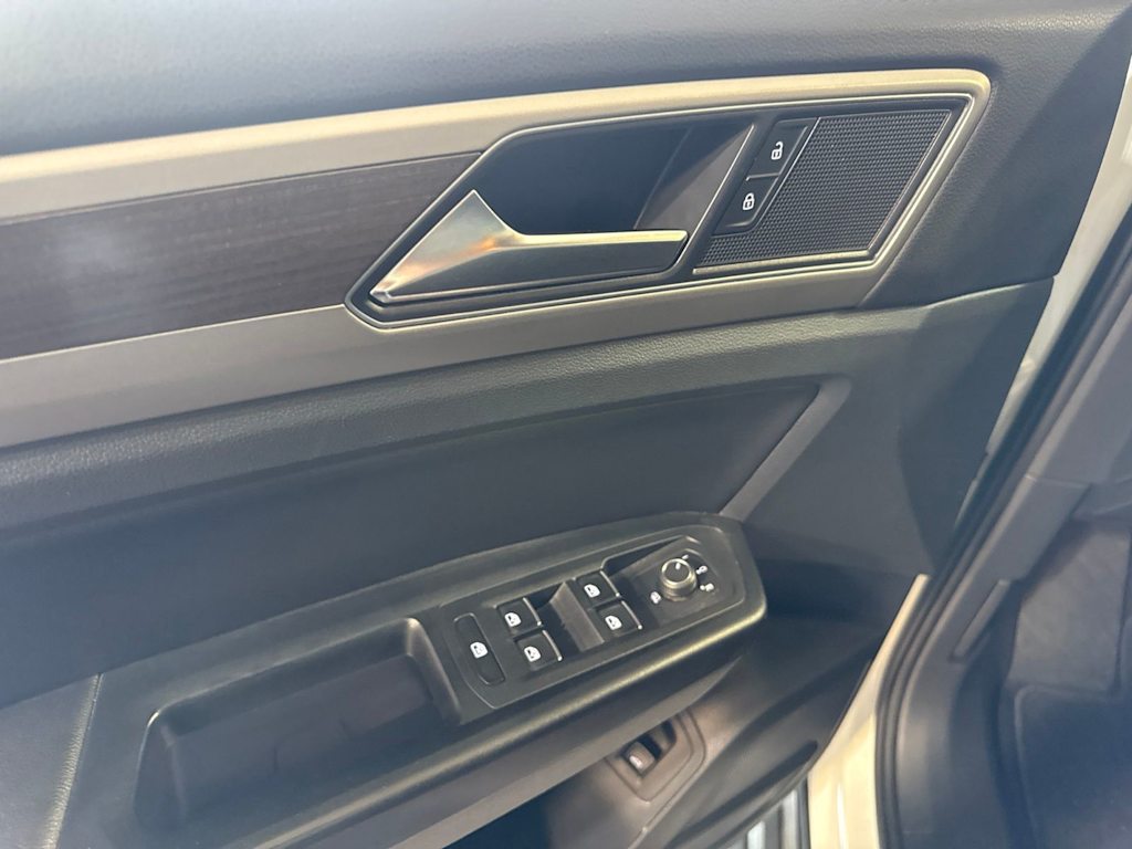Thumbnail: 2019 Volkswagen Atlas - 22